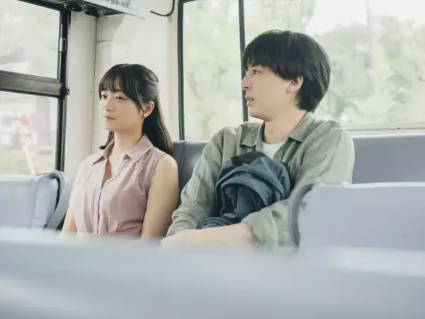 深川麻衣、ナチュラルなあざとテクで主人公を翻弄する役に挑戦！　高杉真宙主演『架空の犬と嘘をつく猫』本編映像