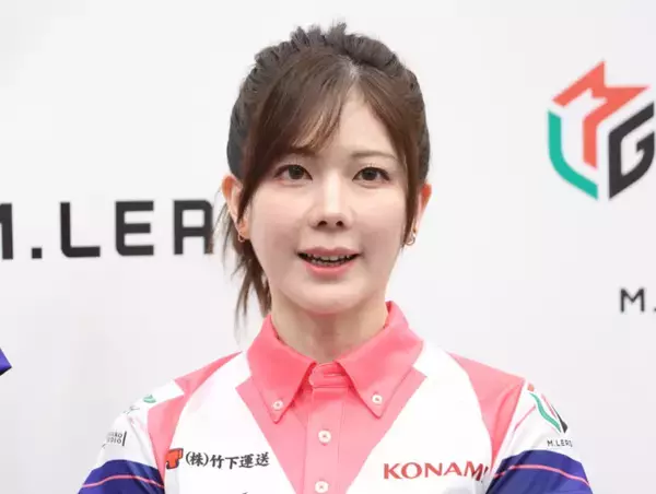 Mリーガー美女、ビーチでの“サービスショット”に大反響　公式実況も驚き「仕方ねぇもう1枚だけだぞ！」