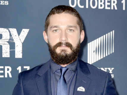 逮捕のシャイア・ラブーフ、保釈金10万ドル支払い＆薬物とアルコール依存治療を命令される