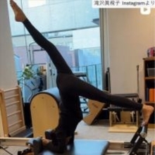 滝沢眞規子47歳、トレーニング姿が「スタイル抜群」「スゴイ」「素敵すぎ」　3児の母