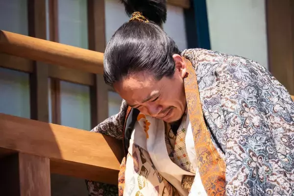 『豊臣兄弟！』“秀吉”池松壮亮、“信長”小栗旬の言葉に涙　ネット悲痛「今生の別れになるの…!?」「来週が怖い…」