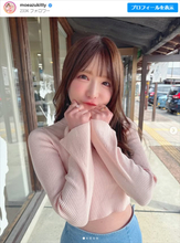 もえあず、美クビレ全開コーデに衝撃「めっちゃ食べるのにマジで細い」「スタイル抜群」