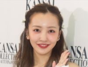 板野友美、“バスタオル1枚”で美スタイル全開「ドキッとした」「お肌めっちゃ綺麗」
