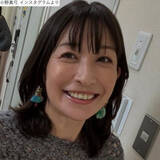 「45歳美女タレント、デコルテ全開のドレスで抜群プロポーション全開！　「美しすぎる」　2002年のCMで大ブレイク」の画像1