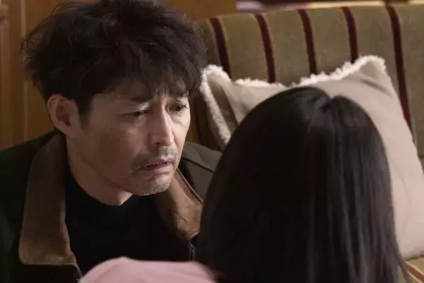 『夫に間違いありません』夫“一樹”安田顕、初回から不審行動連発　ネット動揺「そういう感じ!?」「本当にヤバい」