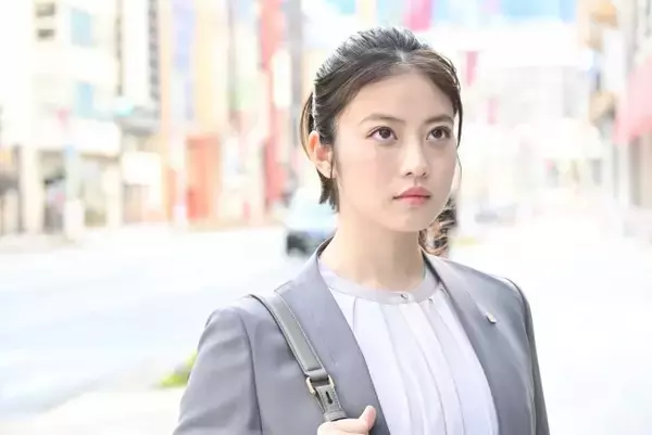 「『花咲舞が黙ってない』第2話　“舞”今田美桜、情報漏洩問題の解決に奔走」の画像