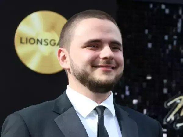 マイケル・ジャクソン息子プリンス、日本滞在の様子をYouTubeで紹介