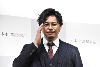 平子祐希、“5キロ増量”して挑んだ写真集発売　見どころは「安心感のある下腹」