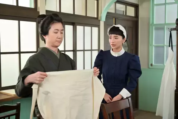 明日の『風、薫る』“りん”見上愛と“直美”上坂樹里、敏腕看病婦の家庭の事情を知る