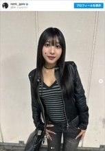 「ガチでムリ」異例解雇から4年のグラビア美女、全身黒コーデのワイルドな姿に反響