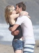 「スパイダーマン」カップル、結婚はいつ！？