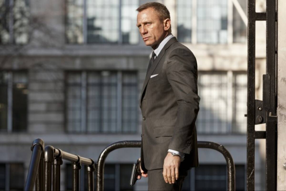 スーツが似合うダニエル クレイグ 007 ボンド役の反動で 毎日tシャツとジーンズで過ごしたい 12年11月29日 エキサイトニュース
