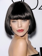 セクシー女優アナリン・マッコード、年上おじさまが好きな理由を告白