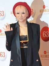 ＜紅白リハーサル＞倖田來未、セクシーすぎる衣装にNHKが「待った！」