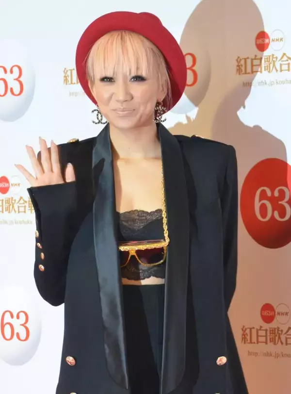＜紅白リハーサル＞倖田來未、セクシーすぎる衣装にNHKが「待った！」
