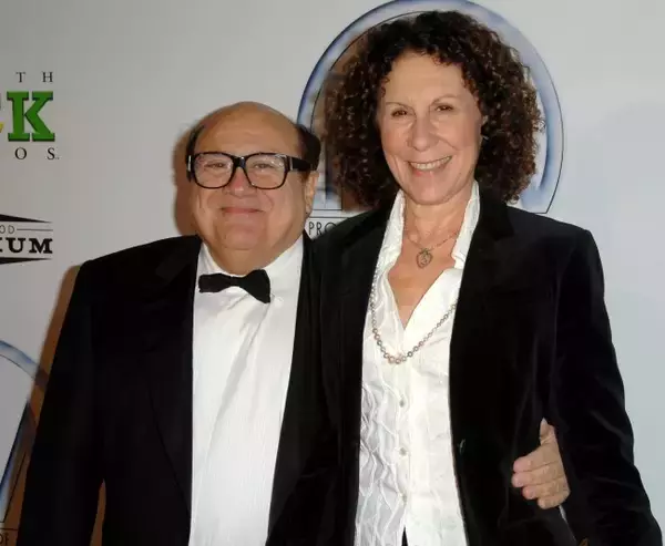 ダニー・デヴィート、破局した元妻とまさかの復縁