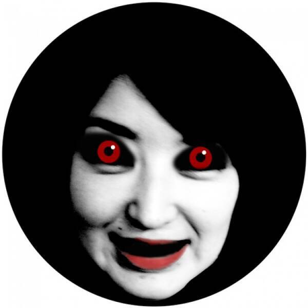 夏の定番ガチャ 恐怖のライト 最新作 笑う女 見知らぬ子供 が登場 13年6月8日 エキサイトニュース