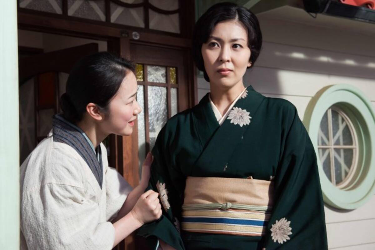 松たか子と黒木華が秘密 に揺れ動く 山田洋次監督 小さいおうち 場面写真解禁 13年9月27日 エキサイトニュース 松たか子と黒木華が秘密 に揺れ動く 山田洋次監督 小さいおうち 場面写真解禁 13年9月27日 エキサイトニュース