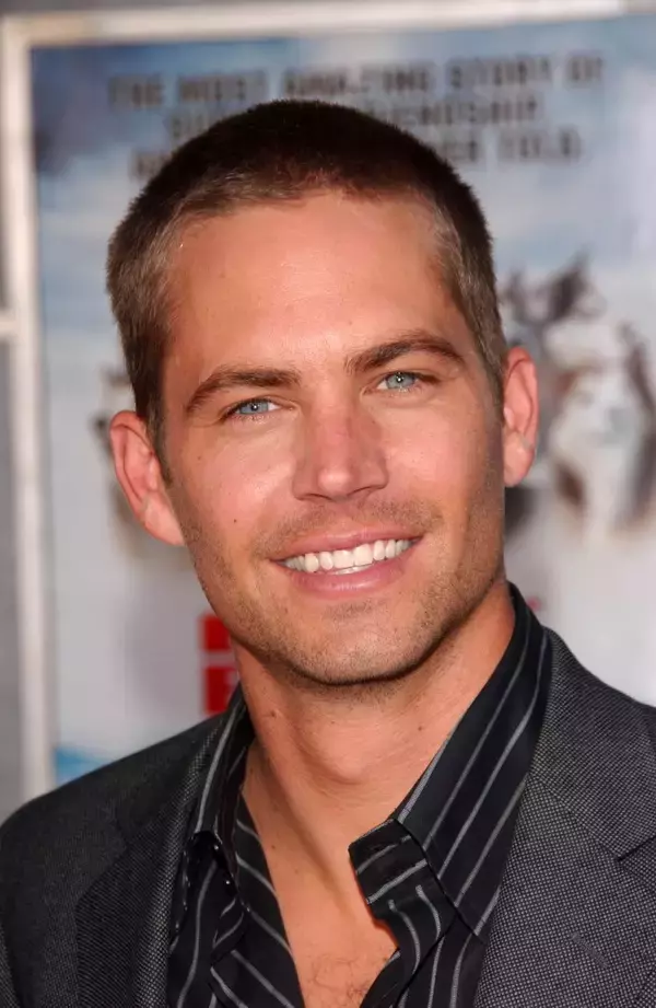 ポール・ウォーカー死去、当局がストリートレースの可能性を調査