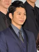 コンプライアンス全盛の今だからこそ惹かれるnhkドラマ ダークスーツ 15年1月21日 エキサイトニュース