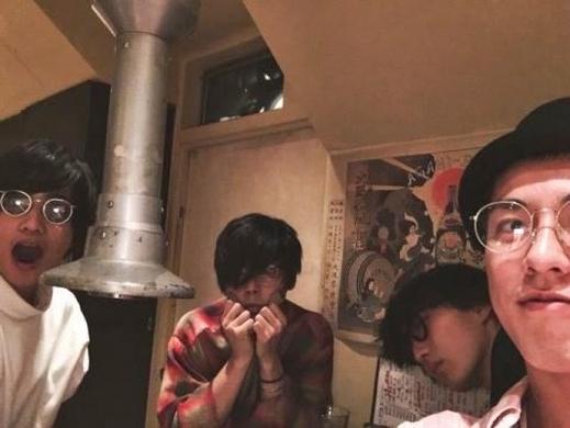 村上虹郎 メガネ２０本贈呈され 一生楽しめます 21年2月24日 エキサイトニュース