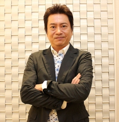 宇宙兄弟 0 生アフレコを 六太役 平田広明と日々人役 Kenn が公開 声優として演じるのは難しい 14年6月30日 エキサイトニュース