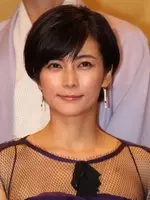 柴咲コウ 久しぶりのパッツン前髪に 可愛すぎます の声 次の作品のために前髪を切りました 21年9月16日 エキサイトニュース