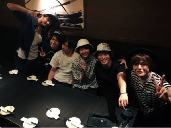 須賀健太 舞台 ハイキュー メンバーと食事会 言葉では表せない繋がりと安心感 16年7月21日 エキサイトニュース
