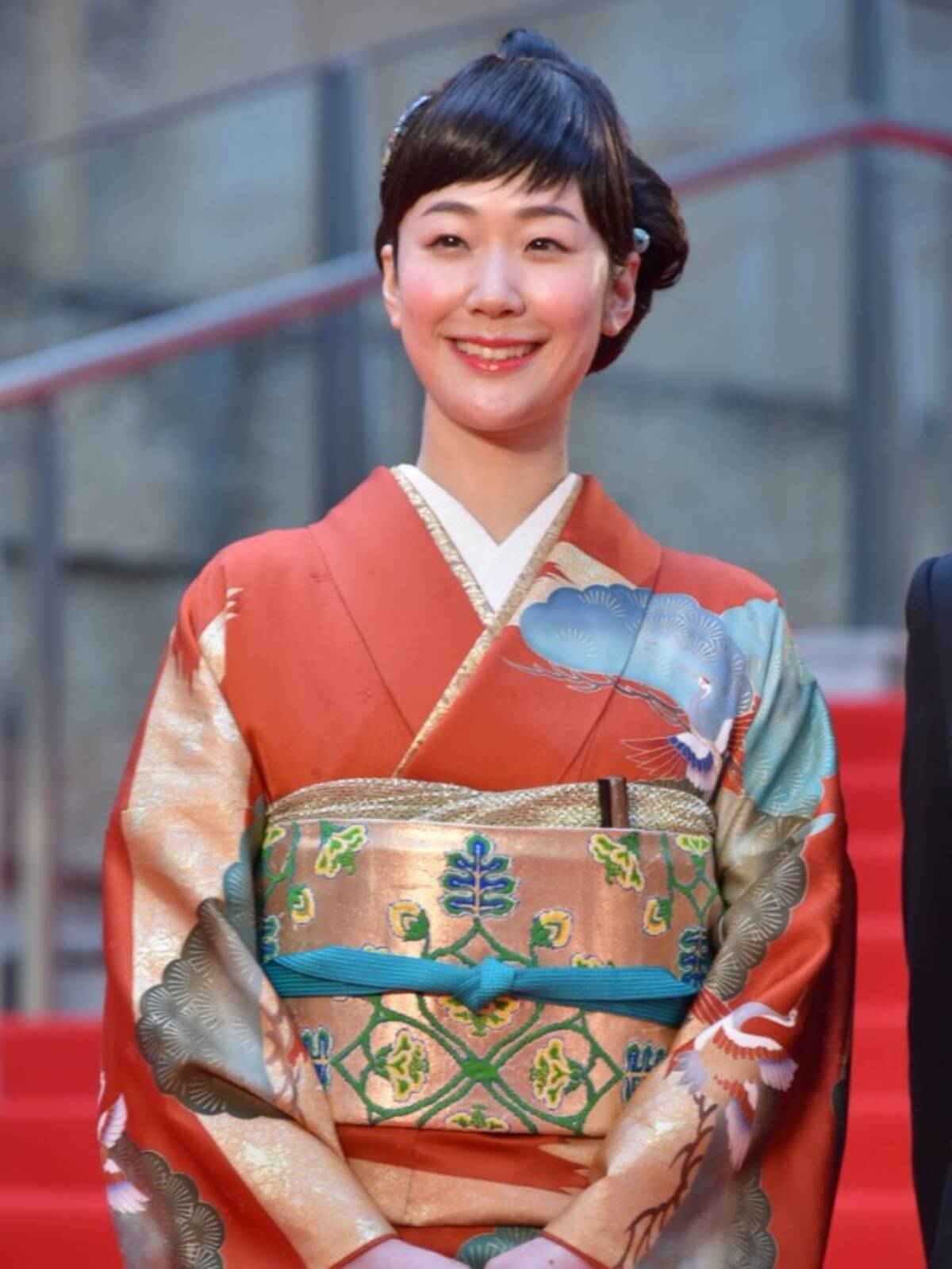 Tiff16 黒木華 艶やかな着物姿で東京国際映画祭初登場 首相をエスコート 16年10月25日 エキサイトニュース Tiff16 黒木華 艶やかな着物姿で東京国際映画祭初登場 首相をエスコート 16年10月25日 エキサイトニュース