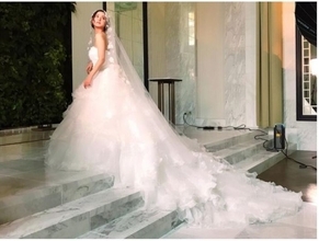 佐々木希、美しすぎるウェディングドレス披露に「ディズニーのプリンセス」と絶賛の声