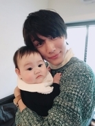中川大志、「いつか、自分の子を抱きたい」赤ちゃんを抱く姿にファンもメロメロ
