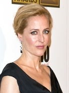 『X‐ファイル』ジリアン・アンダーソン、「外出したくなかった」心の病に悩んだ過去