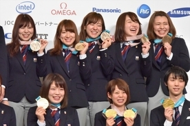 女子カーリング藤澤五月、銅メダル獲得の道のりは「あっという間の時間で楽しかった」