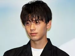 An An セクシーショット披露も 裸は求めてない 筋肉イヤ と落胆された男3人 18年8月27日 エキサイトニュース