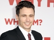 ジェームズ・フランコ、25歳の恋人とギリシャでラブラブバケーション