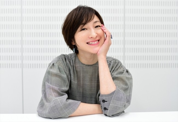 広末涼子 メガネが好きすぎて 目が悪くなりたいと思っていた 16年10月3日 エキサイトニュース