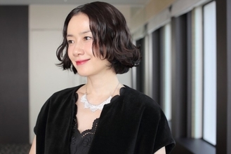 『時をかける少女』から35年、原田知世の唯一無二の人生