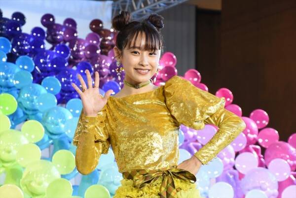 高橋愛 ミッキー風お団子ツインヘアを披露 18年11月15日 エキサイトニュース