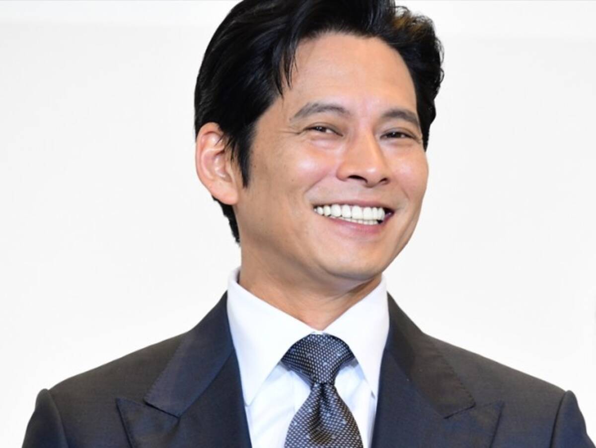 織田裕二 我が妹 石田ひかりとの仲良しショットにドラマファン歓喜 18年12月3日 エキサイトニュース