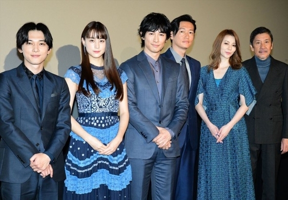 吉沢亮 若き日のディーン フジオカを演じて露呈した 身長コンプレックス 19年1月6日 エキサイトニュース