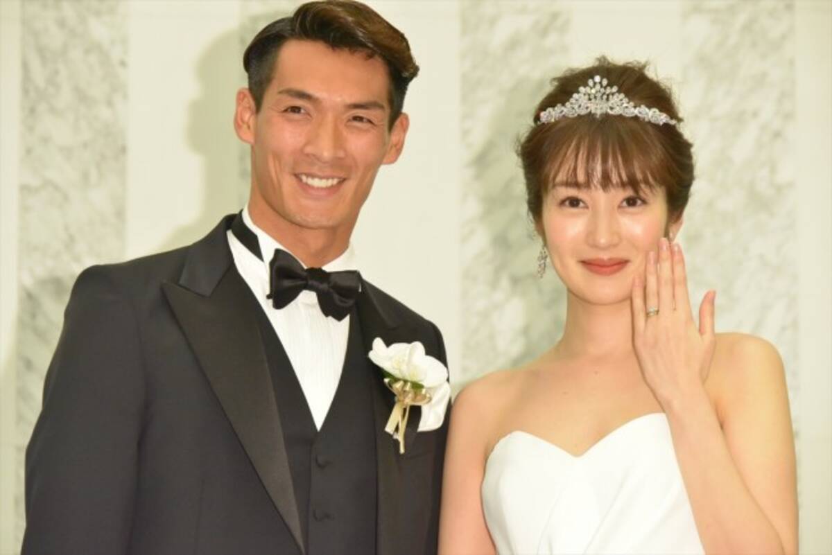 槙野智章 高梨臨 結婚披露宴で幸せオーラ全開 共に 幸せ と満面の笑み 18年12月26日 エキサイトニュース