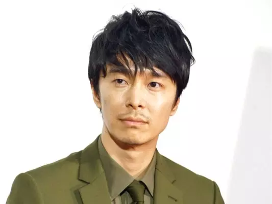 まんぷく 60歳 の長谷川博己に かっこいい の声 息子 源はイケメンに成長 19年3月4日 エキサイトニュース