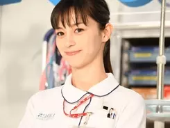 剛力彩芽 中条あやみ ともさかりえ 顔が歪んでいるようにみえる美人女優たち 19年4月2日 エキサイトニュース