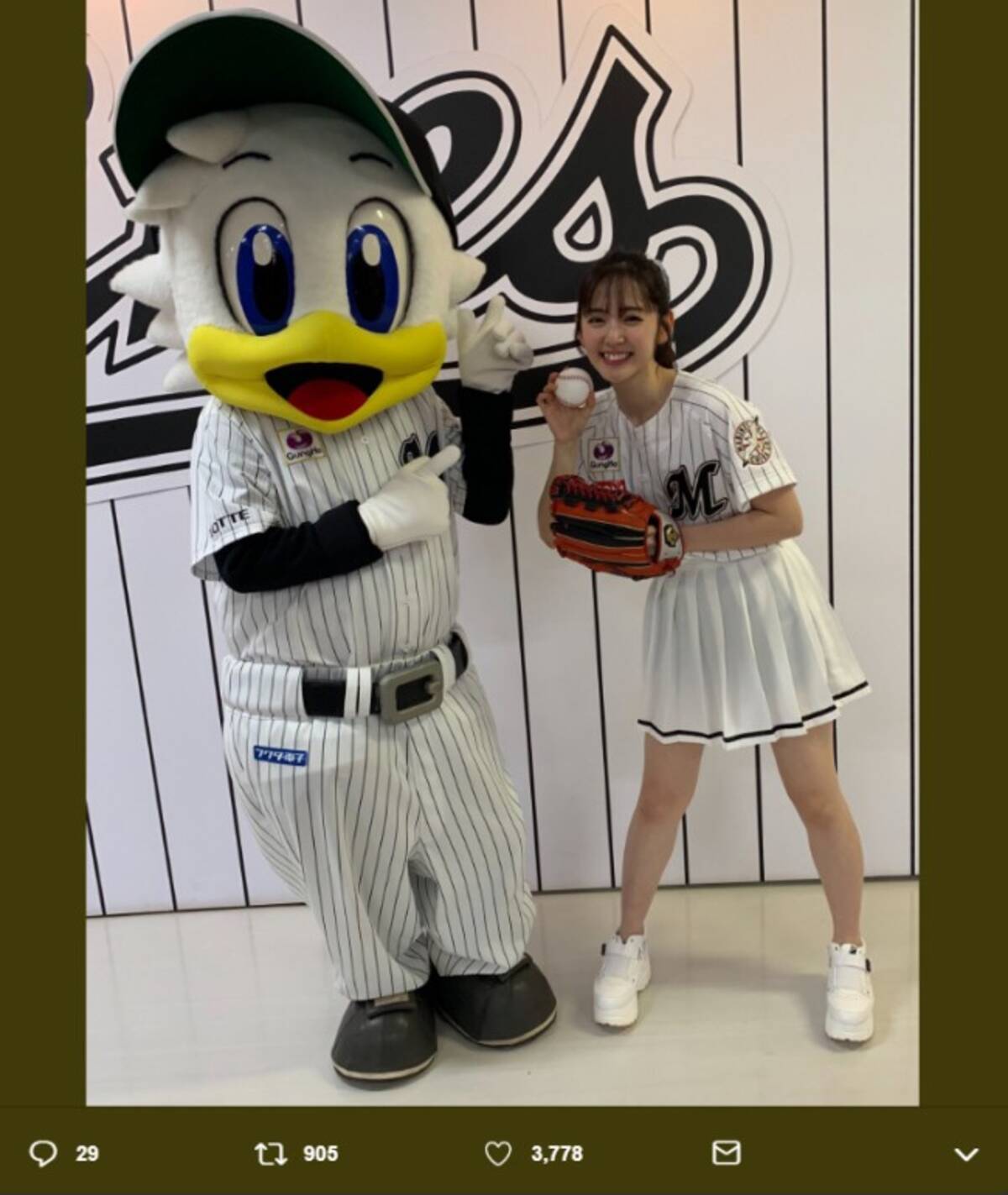 鈴木愛理と Uteを踊る 千葉ロッテマスコット マーくんはハロヲタ 19年5月7日 エキサイトニュース 鈴木愛理と Uteを踊る 千葉ロッテマスコット マーくんはハロヲタ 19年5月7日 エキサイトニュース