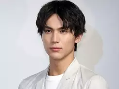 沢村一樹の長男登場に驚きの声 こんなにも似てないとは 雰囲気イケメン 19年6月18日 エキサイトニュース