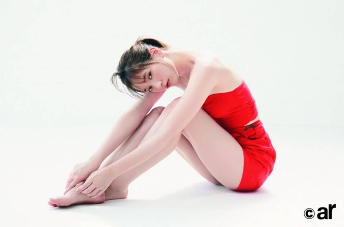 本田翼 セクシーに美脚 背中見せ 理想のデートも告白 19年7月13日 エキサイトニュース