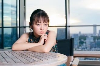 元欅坂46の肩書は消えない――今泉佑唯、胸を張って「女優」と言えるように