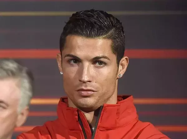 クリスティアーノ・ロナウド、結婚の意思明かす　恋人は子どもたちとの写真をシェア