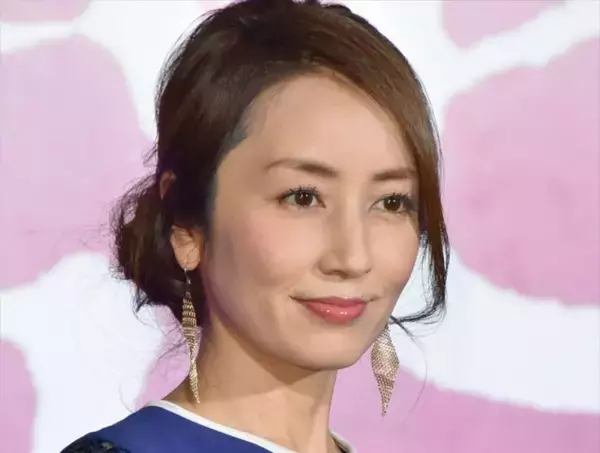 矢田亜希子、大先輩・高島礼子と“美女”2ショット　ファン「姉妹みたい」