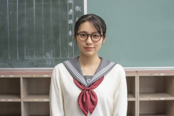 秋田汐梨 ヒロイン初挑戦 ド変態ストーカー教師 山田裕貴に憧れる女子高生に 19年12月13日 エキサイトニュース